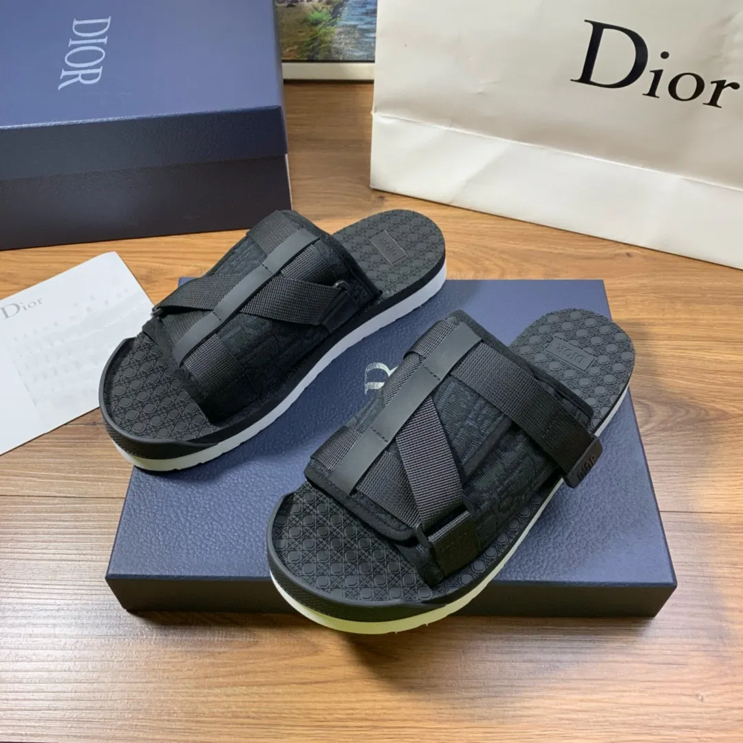 Factory price: 280💰 Dior men's counters are selling sandals at the same time ✔️Imported brand printing/selected high-quality calfskin, highlighting high-end elegance, exquisite workmanship, soles: original soles specially provided by the original factory, hot-selling physical products🔥Normal size: 38-44, customized 45